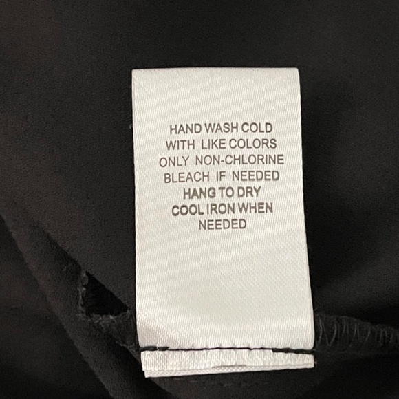 DR2 Top Black Floral Embellished V-Neck Sleeveless Velvet - Size M - Picture 12 of 12